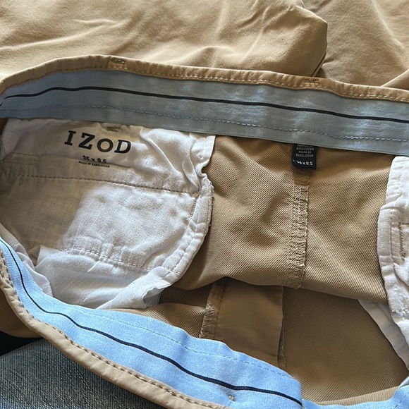 Izod men shorts - Picture 2 of 6